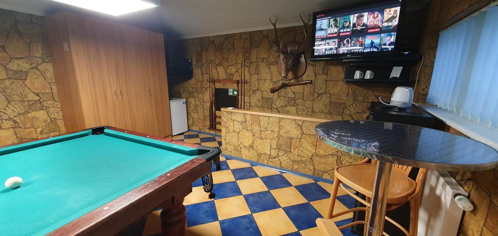 Aparthotel Savas 4 ,, Cosy House Billiard " - Sauna & Parking Kaunas Dış mekan fotoğraf
